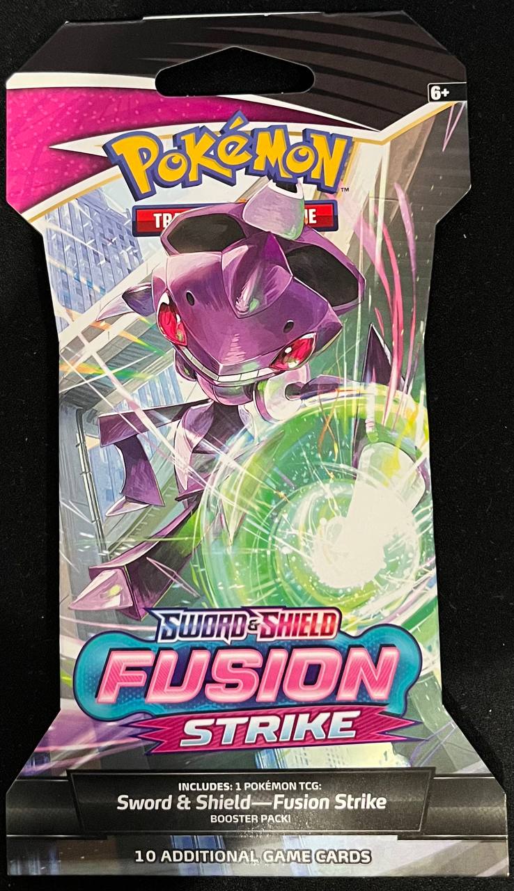 Fusion Strike Sleeved Booster Pack